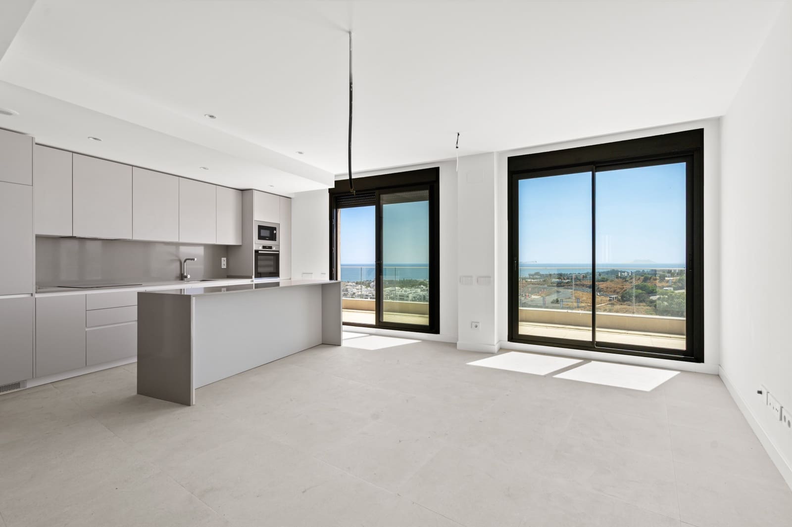 2 quarto Penthouse para venda em New Golden Mile com piscina garagem - 910 000 € (Ref: 9192199)