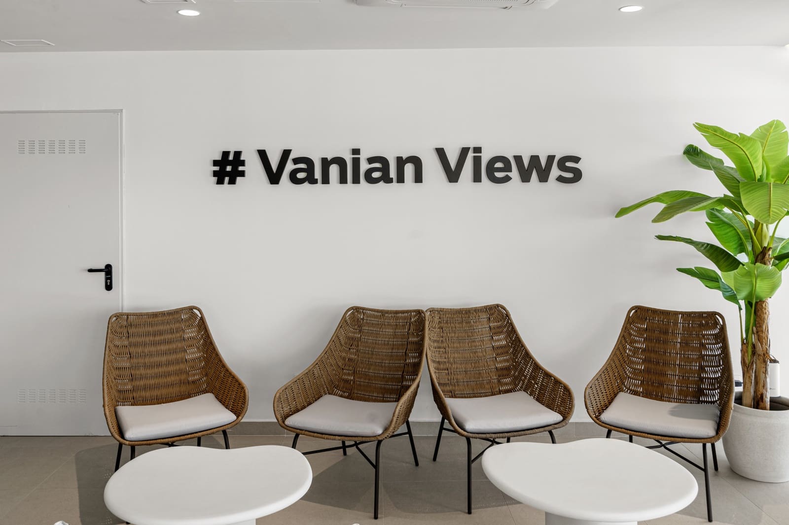 2 quarto Penthouse para venda em New Golden Mile com piscina garagem - 910 000 € (Ref: 9192199)