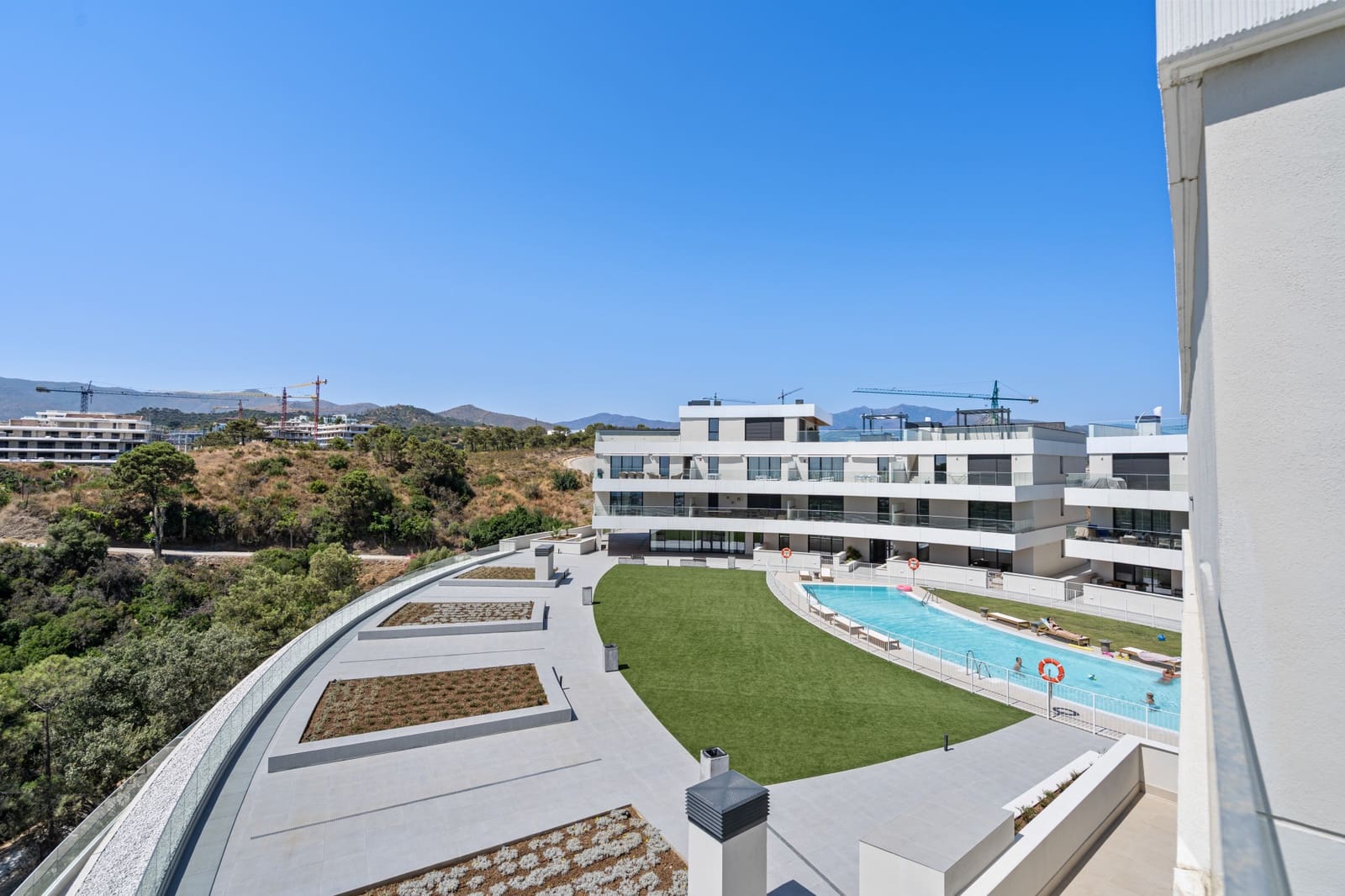 2 quarto Penthouse para venda em New Golden Mile com piscina garagem - 910 000 € (Ref: 9192199)