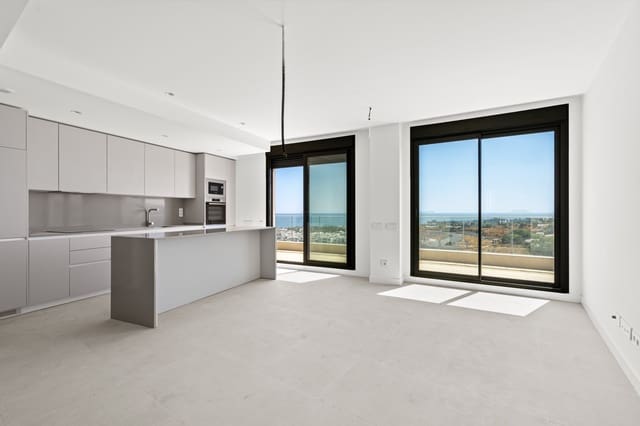 2 sypialnia Penthouse na sprzedaż w La Concha - Resina Golf, Estepona z basenem garażem - 910 000 € (Ref: 9192199)