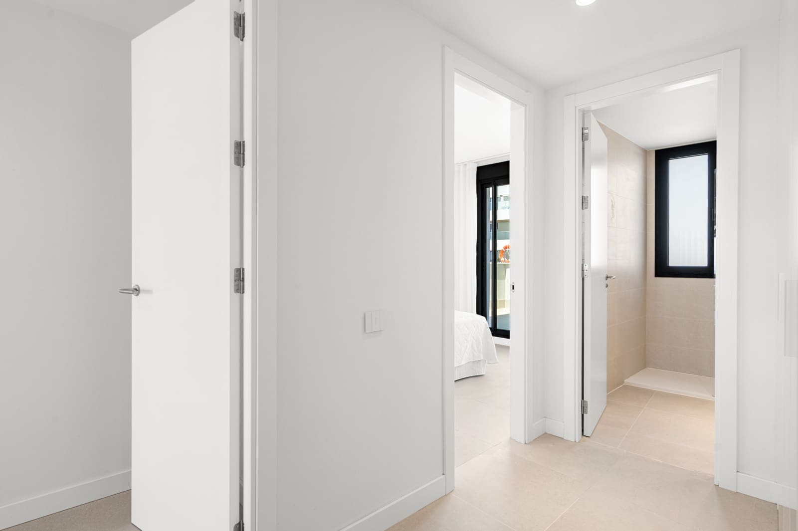 2 quarto Apartamento para venda em New Golden Mile com piscina garagem - 740 000 € (Ref: 9228459)