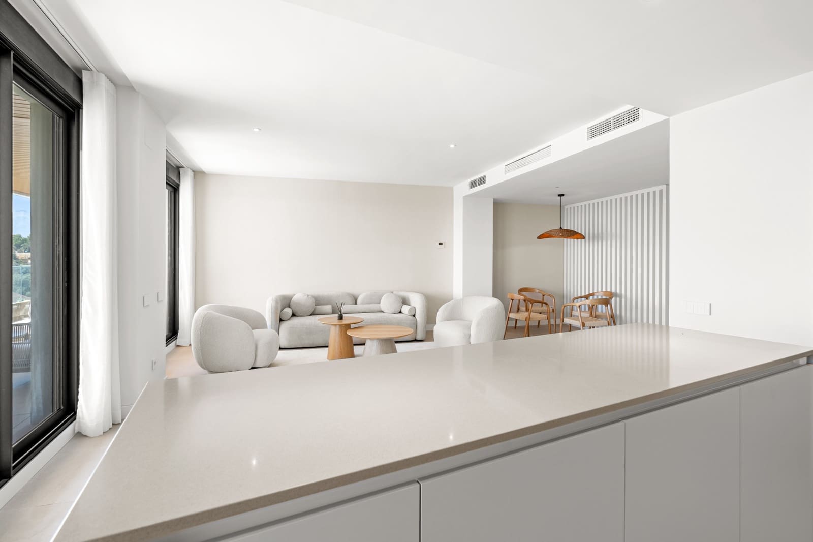 2 sypialnia Apartament na sprzedaż w New Golden Mile z basenem garażem - 740 000 € (Ref: 9228459)