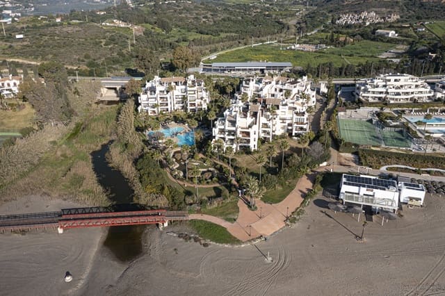 3 soverom Penthouse til salgs i El Velerín, Estepona med svømmebasseng - € 2 695 000 (Ref: 9269321)