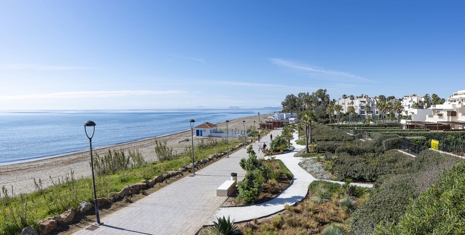 3 bedroom Penthouse for sale in Estepona with pool - € 2,695,000 (Ref: 9269321)