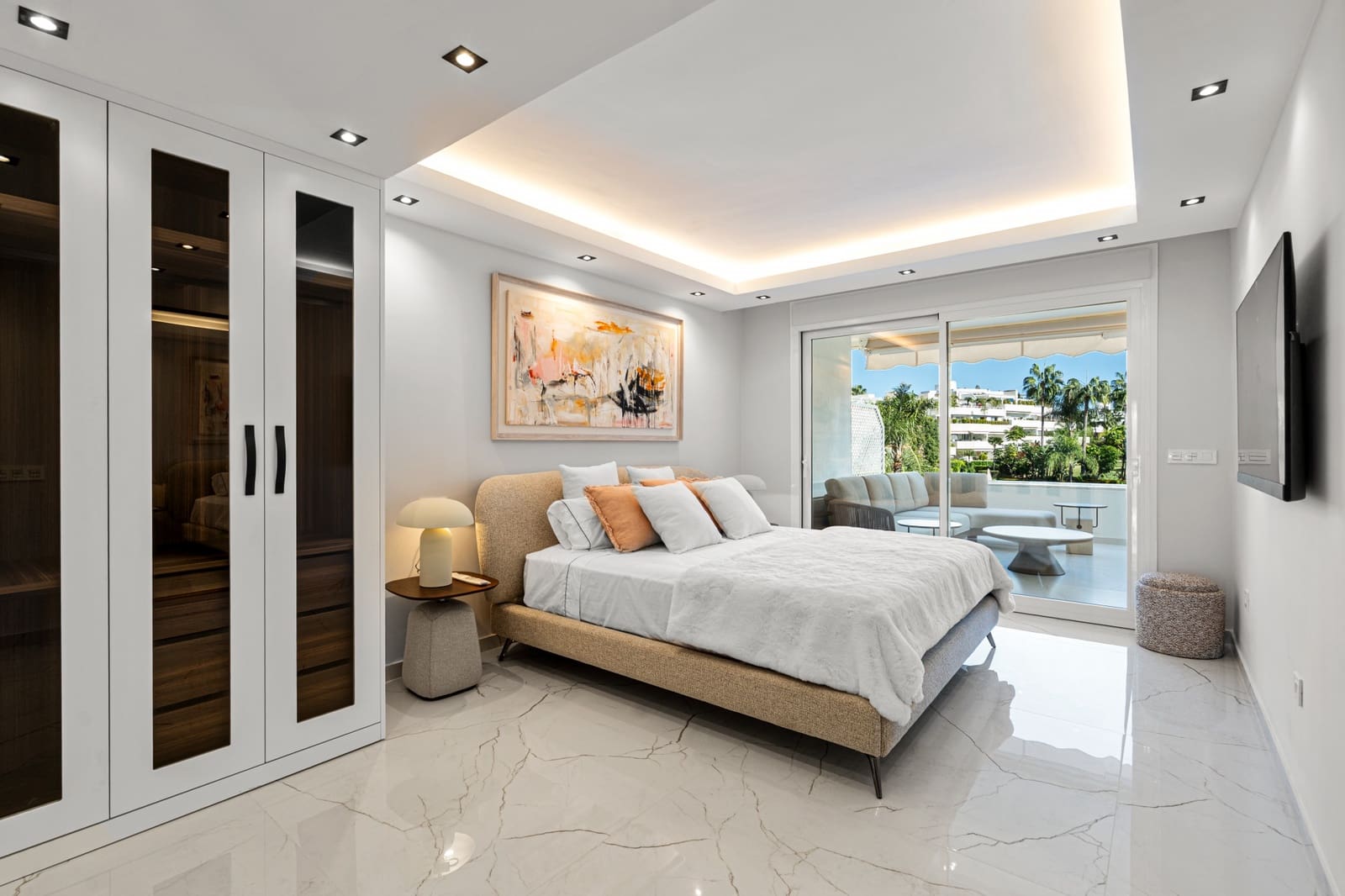 3 soveværelse Lejlighed til salg i Marbella med swimmingpool garage - € 1.299.000 (Ref: 9353230)