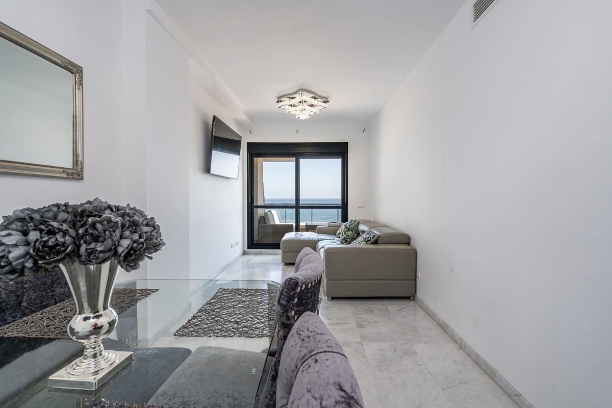 1 soveværelse Lejlighed til salg i New Golden Mile med swimmingpool garage - € 310.000 (Ref: 9402990)