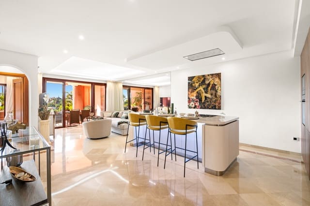 3 sovrum Lägenhet till salu i Resinera-Voladilla, Estepona med pool garage - 1 375 000 € (Ref: 9418916)