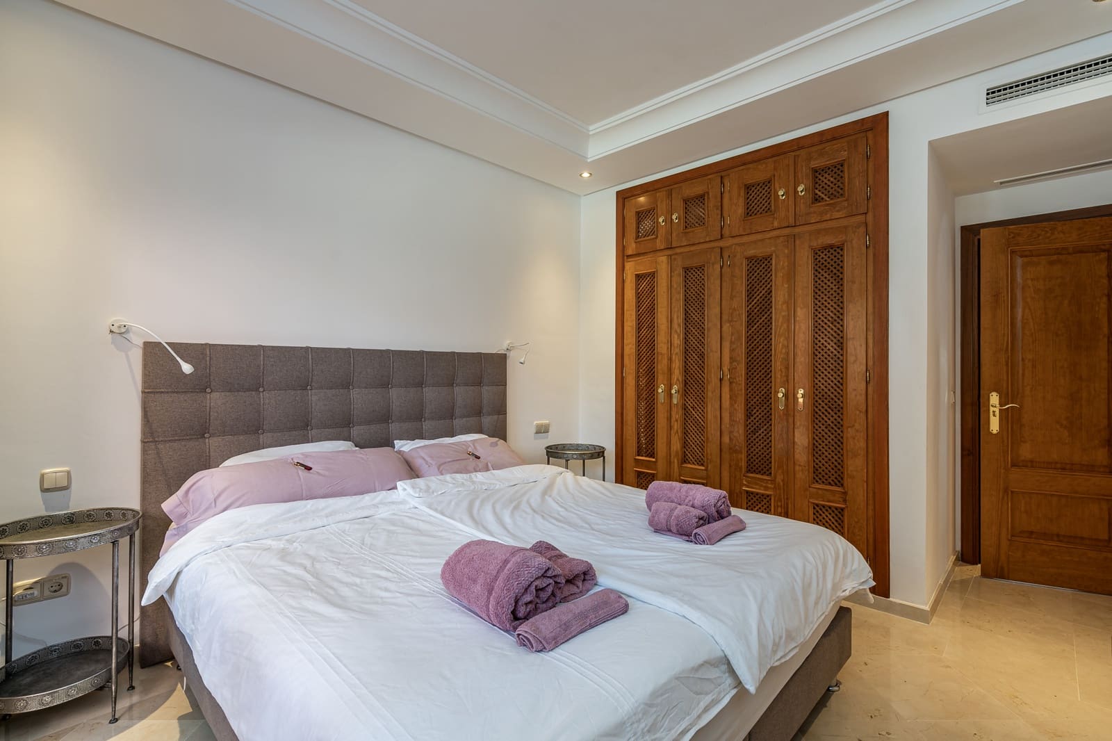 2 sovrum Lägenhet till salu i Guadalmansa med pool garage - 1 475 000 € (Ref: 9418917)