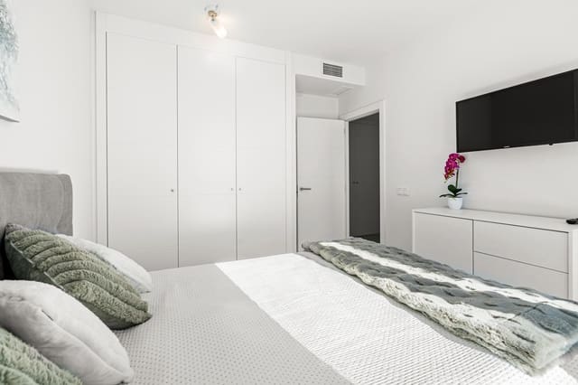 1 Zimmer Apartment zu verkaufen in Estepona mit Garage - 430.000 € (Ref: 9432985)