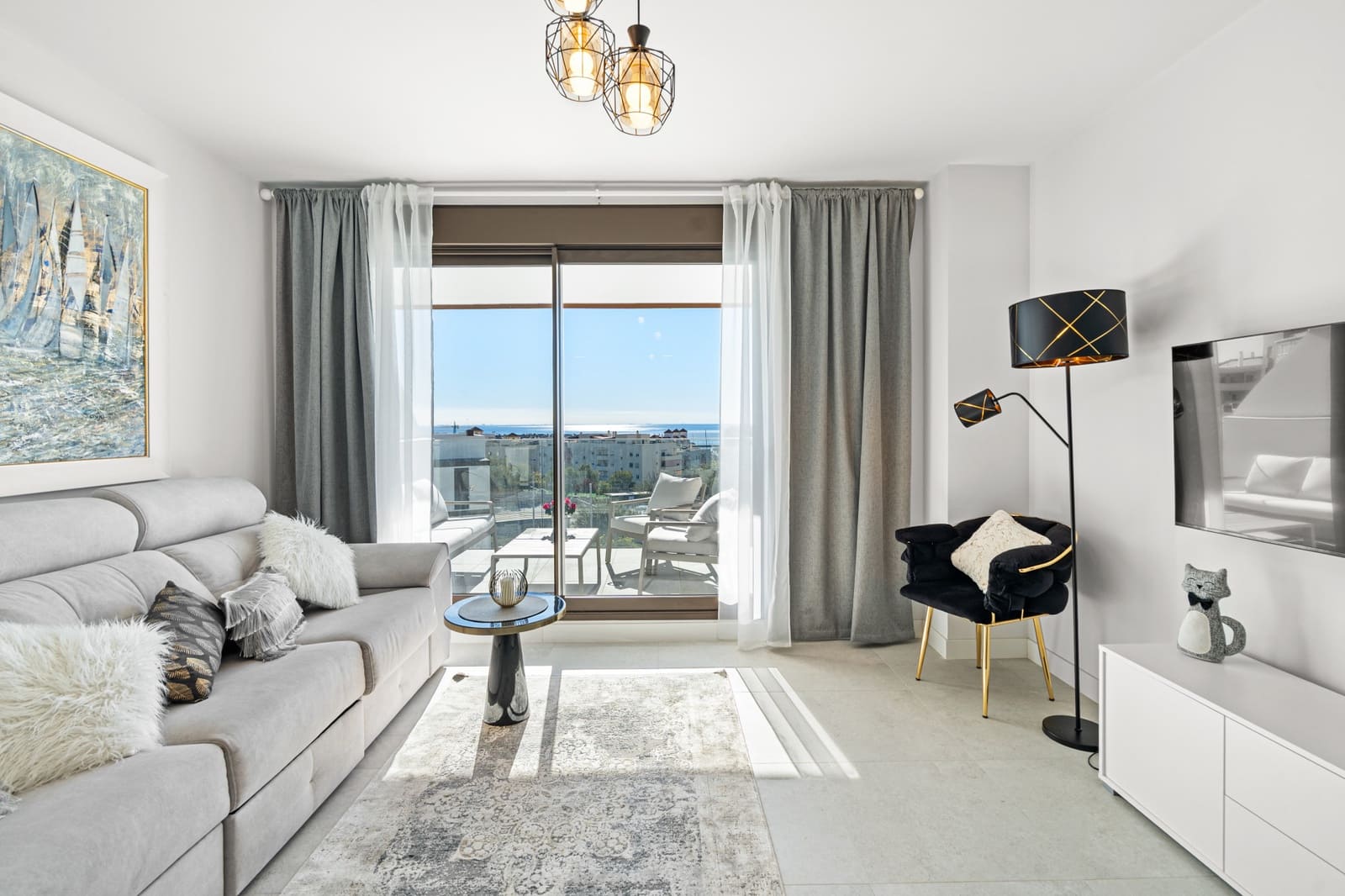 1 Zimmer Apartment zu verkaufen in Estepona mit Garage - 430.000 € (Ref: 9432985)