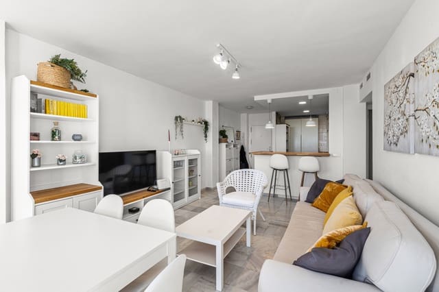 2 quarto Apartamento para venda em San Luis de Sabinillas, Manilva com garagem - 280 000 € (Ref: 9448536)