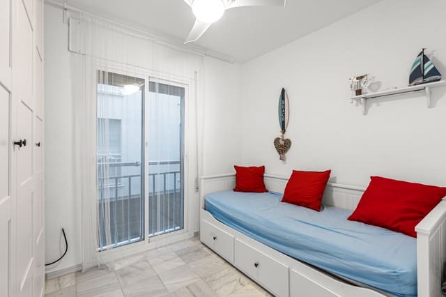 2 quarto Apartamento para venda em San Luis de Sabinillas, Manilva com garagem - 280 000 € (Ref: 9448536)