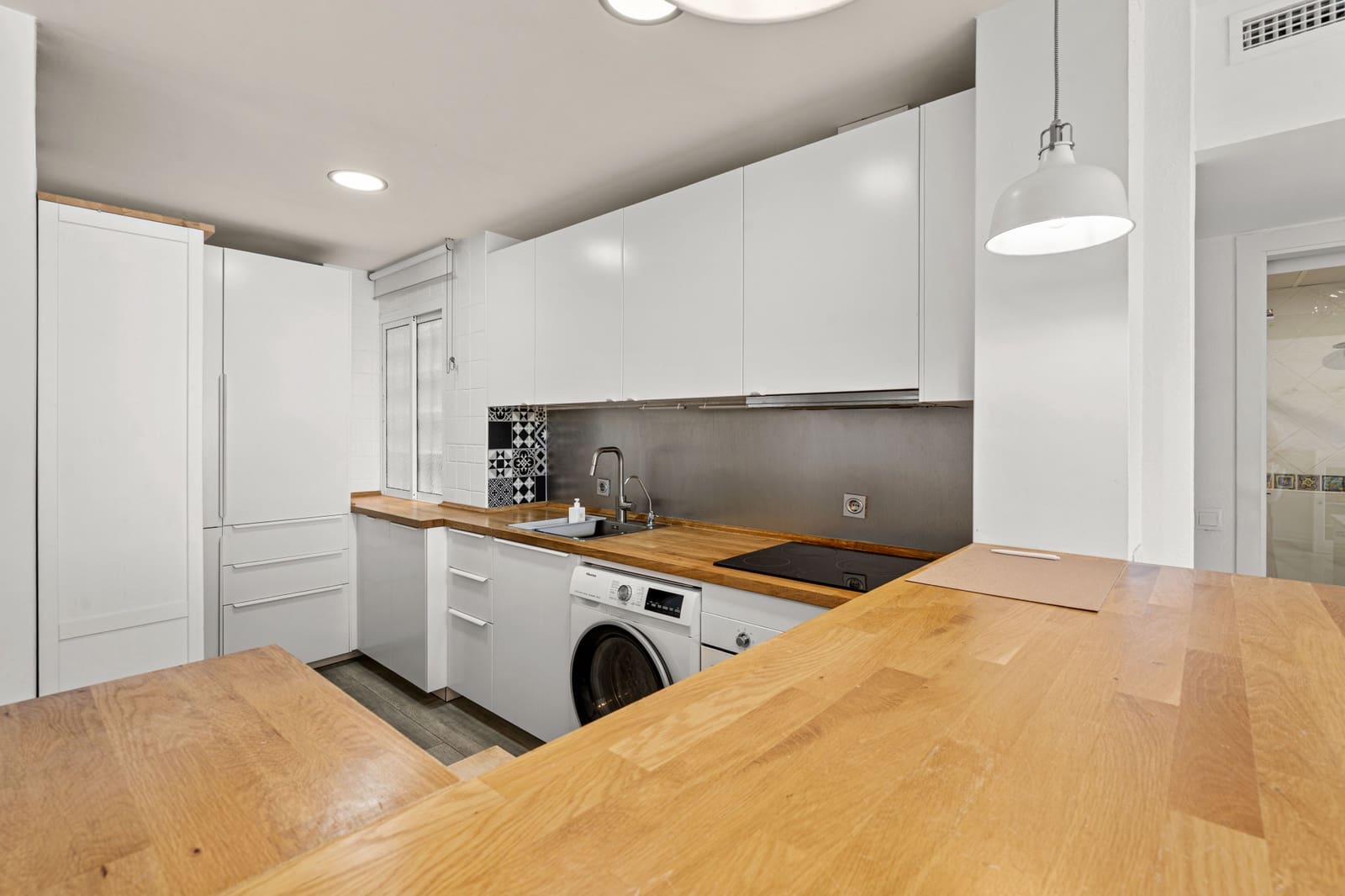 2 quarto Apartamento para venda em San Luis de Sabinillas com garagem - 280 000 € (Ref: 9448536)