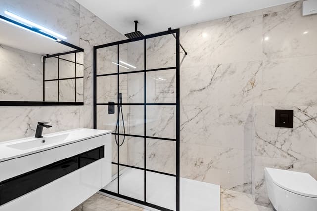 3 bedroom Apartment for sale in Guadalmansa, Estepona with pool garage - € 725,000 (Ref: 9501931)