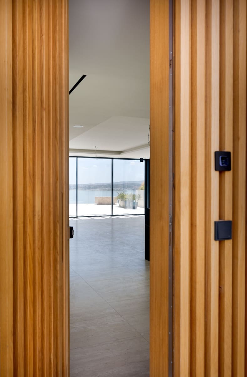 3 bedroom Penthouse for sale in Estepona with pool garage - € 5,000,000 (Ref: 9518552)