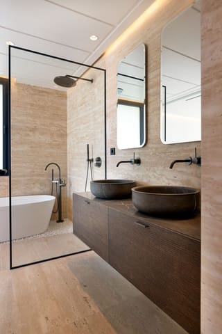 4 bedroom Apartment for sale in Puerto de Estepona, Estepona with pool garage - € 4,385,000 (Ref: 9518553)