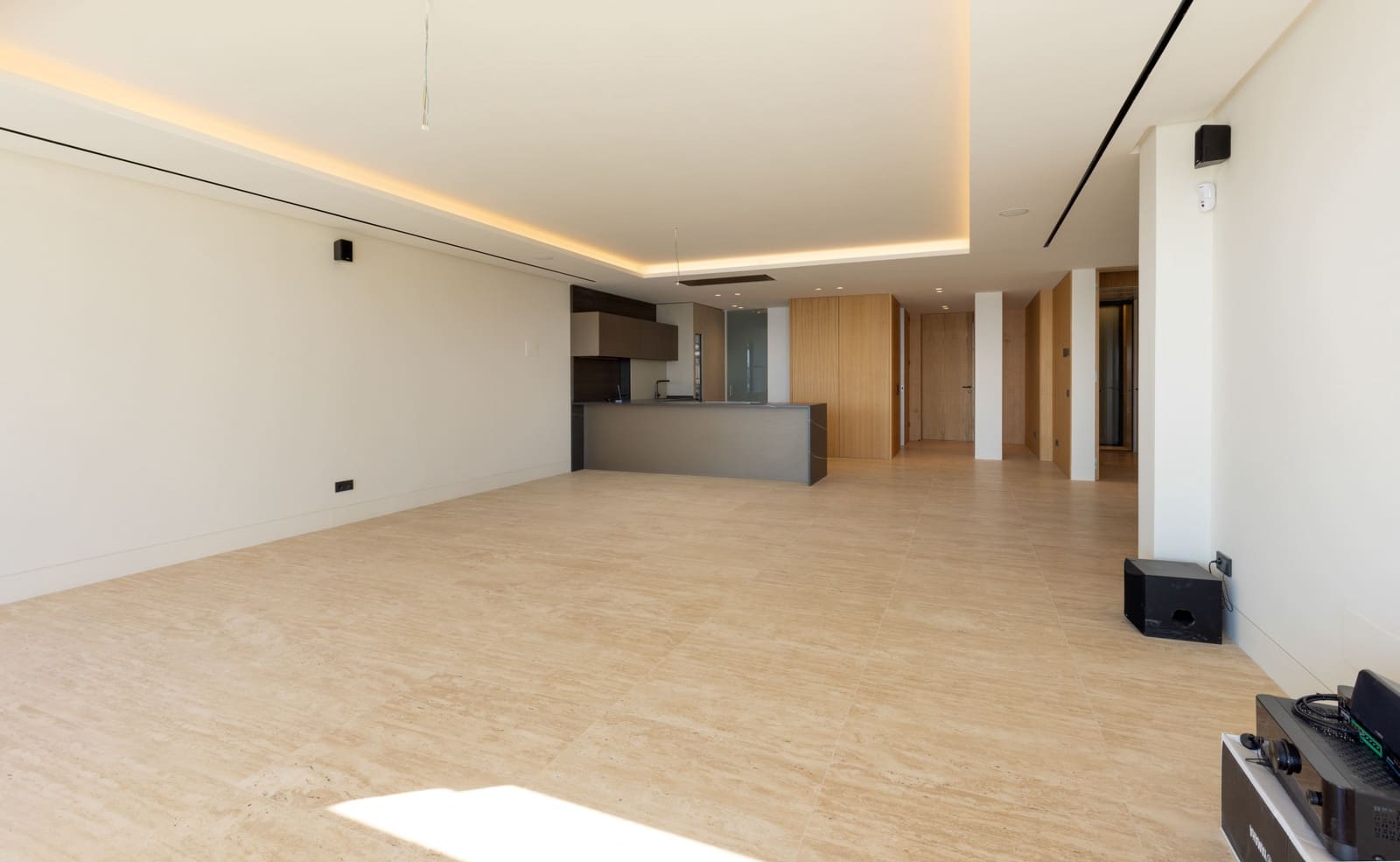 4 soveværelse Lejlighed til salg i Estepona med swimmingpool garage - € 4.385.000 (Ref: 9518553)