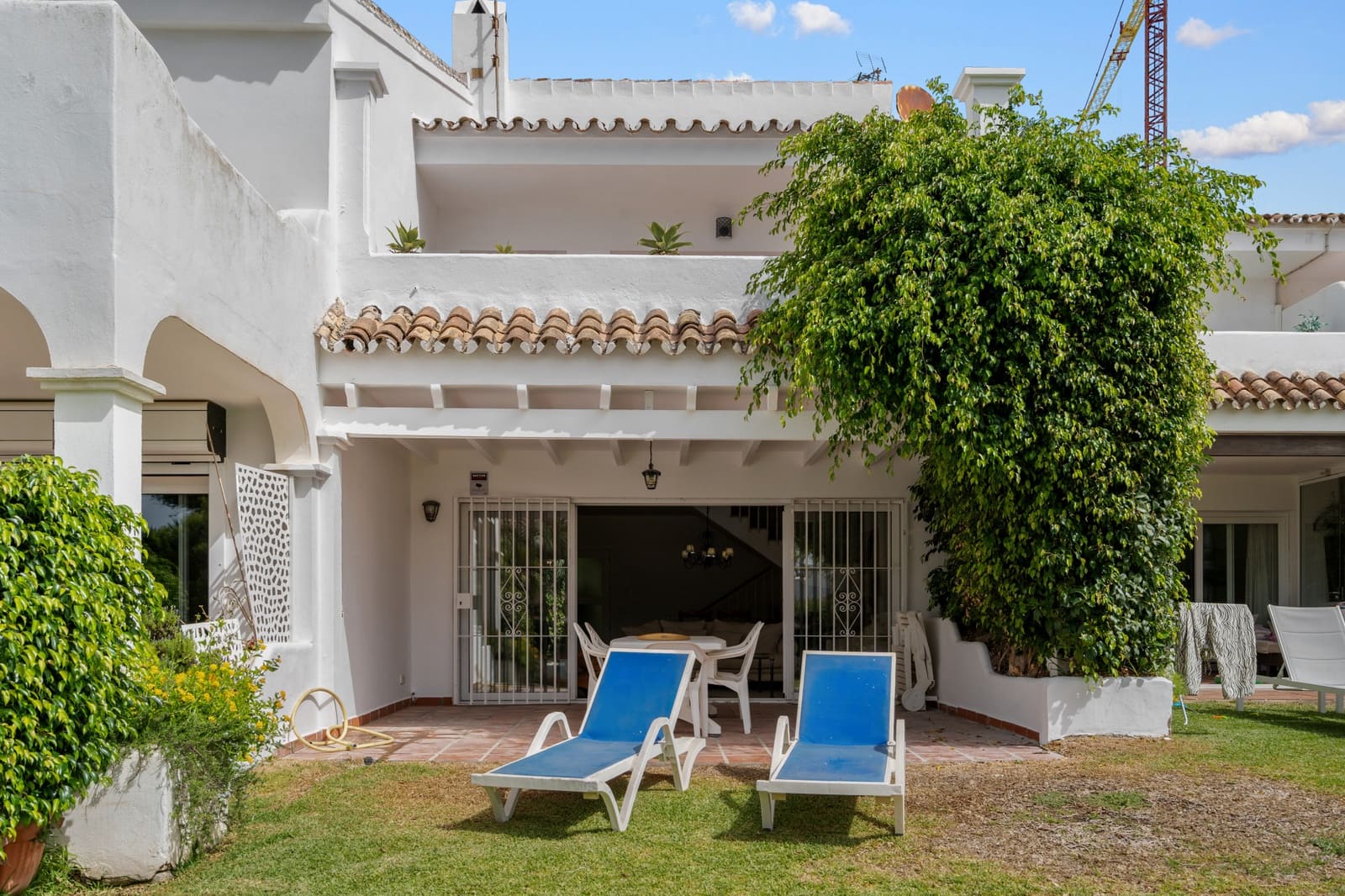 3 soverom Hus til salgs i Marbella med svømmebasseng garasje - € 830 000 (Ref: 9543132)