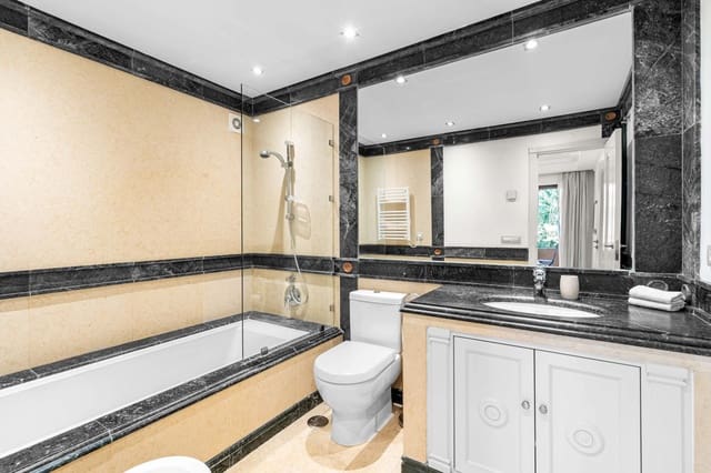3 camera da letto Appartamento in vendita in El Padrón, Estepona con piscina garage - 2.650.000 € (Rif: 9670133)