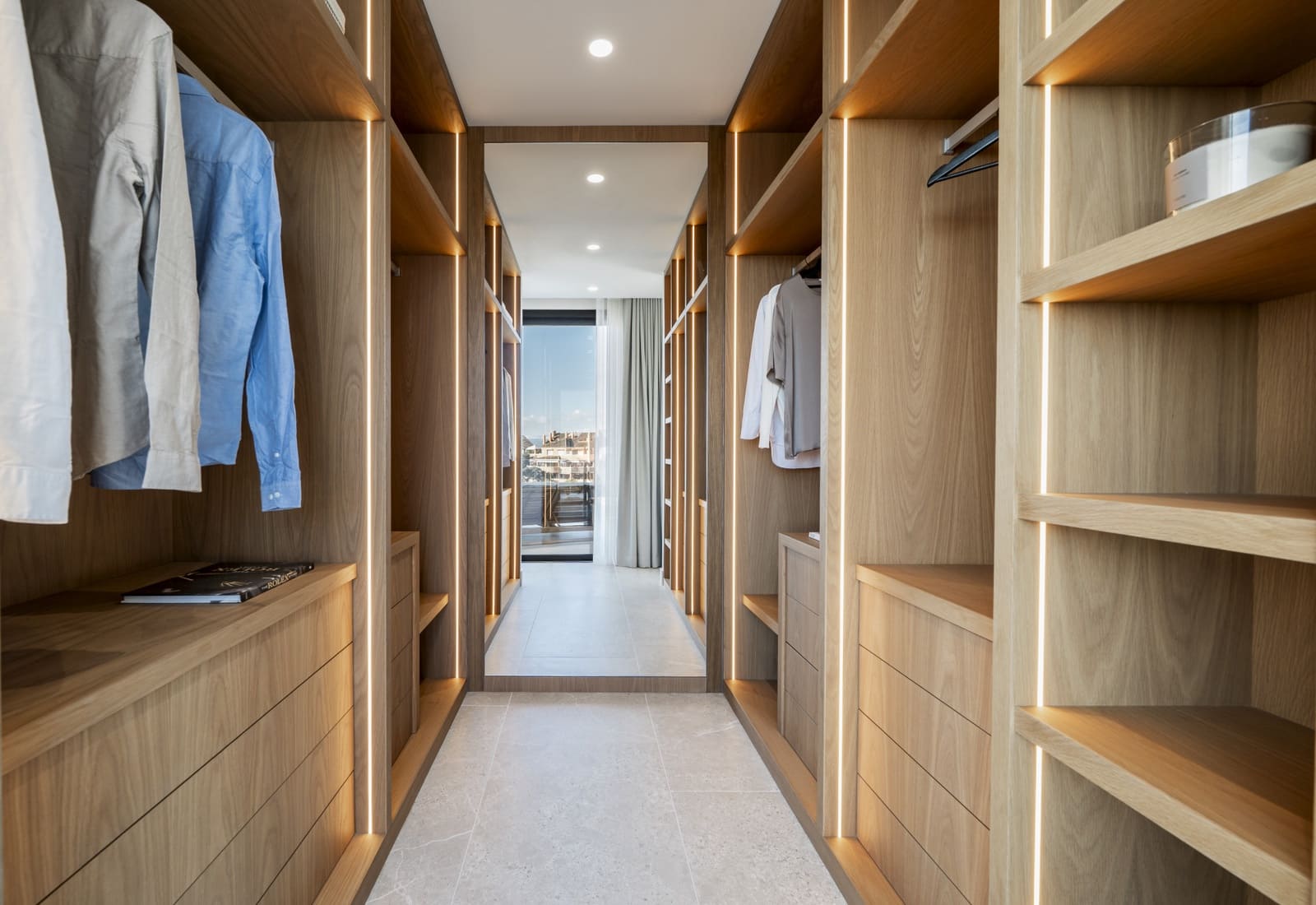 5 quarto Moradia para venda em Nueva Andalucia com piscina garagem - 2 475 000 € (Ref: 9679577)