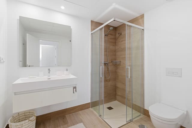 2 soveværelse Penthouse til salg i Cancelada, Estepona med swimmingpool garage - € 730.000 (Ref: 9698069)