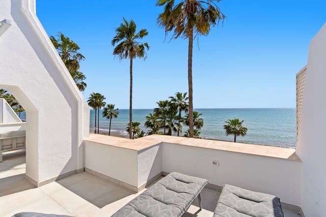 3 makuuhuone Kattohuoneisto myytävänä paikassa El Velerín, Estepona mukana uima-altaan 
autotalli - 1 995 000 € (Ref: 9711153)