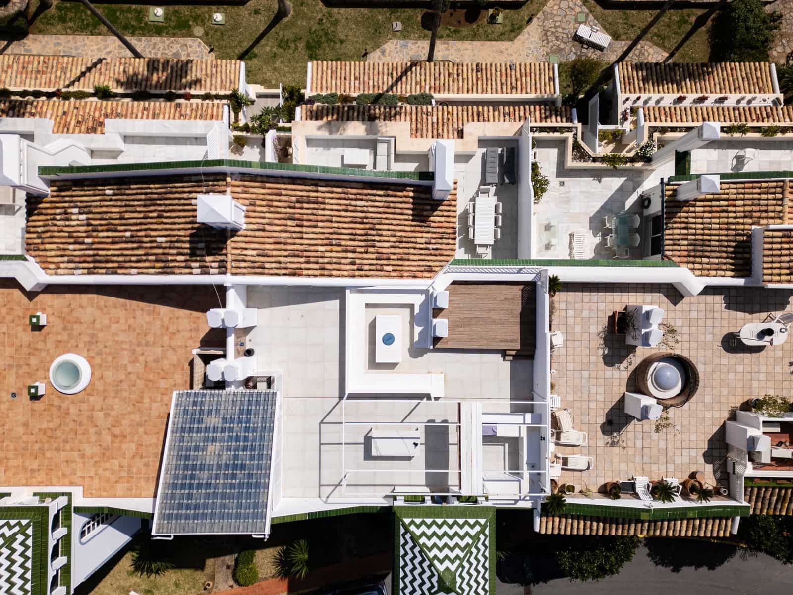 3 makuuhuone Kattohuoneisto myytävänä paikassa Estepona mukana uima-altaan 
autotalli - 1 995 000 € (Ref: 9711153)