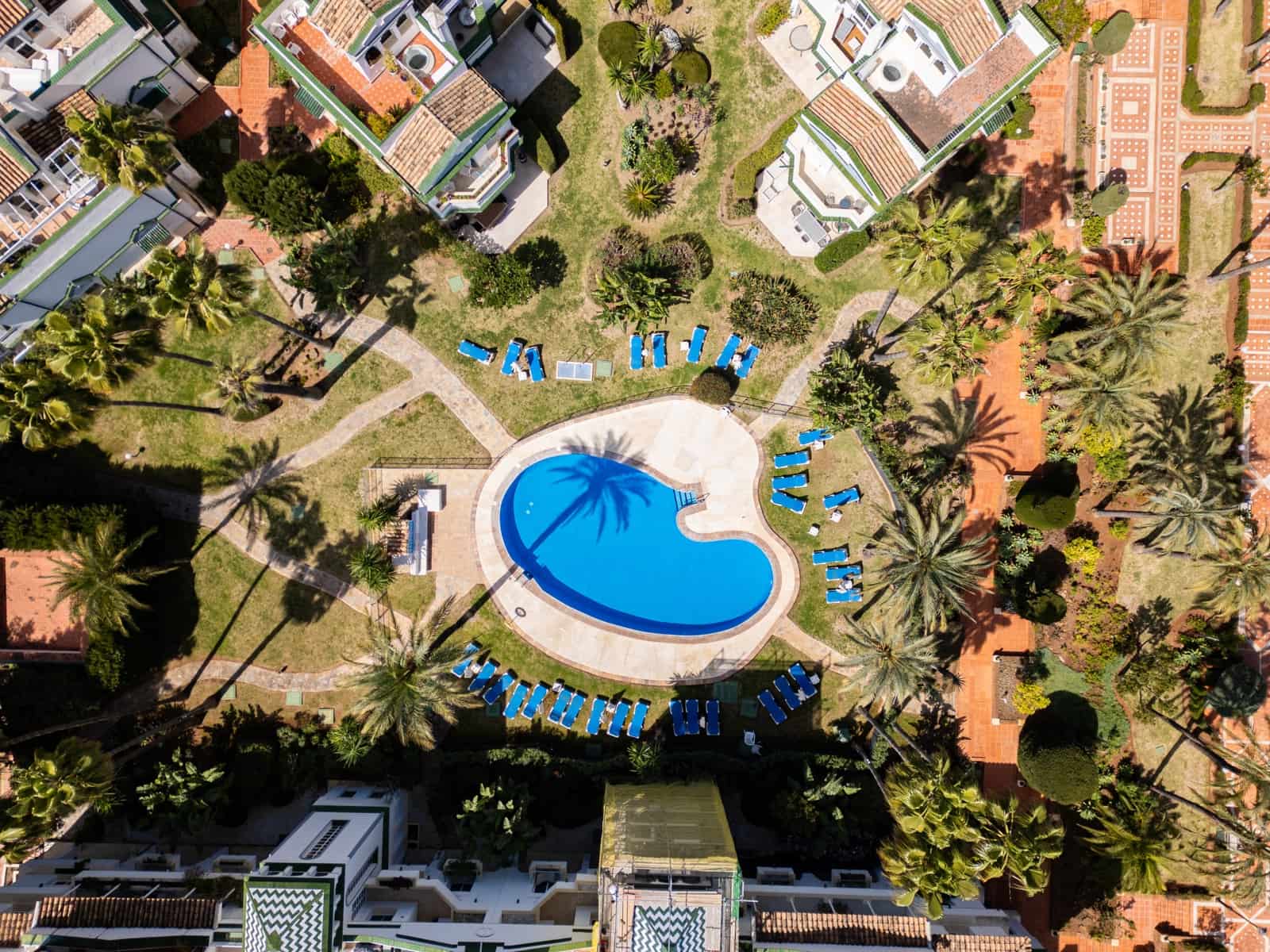 3 makuuhuone Kattohuoneisto myytävänä paikassa Estepona mukana uima-altaan 
autotalli - 1 995 000 € (Ref: 9711153)