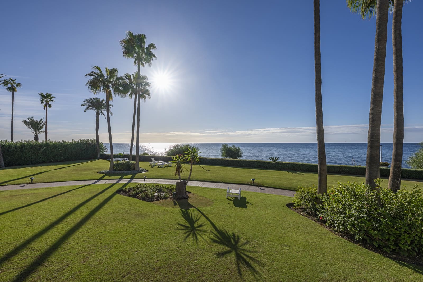 3 Zimmer Apartment zu verkaufen in Estepona mit Pool - 2.995.000 € (Ref: 9731882)