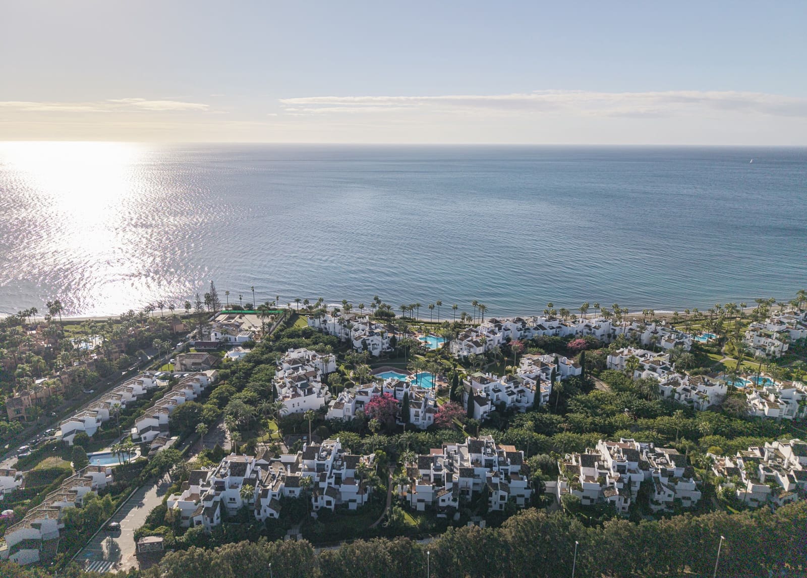 3 Zimmer Apartment zu verkaufen in Estepona mit Pool - 2.995.000 € (Ref: 9731882)