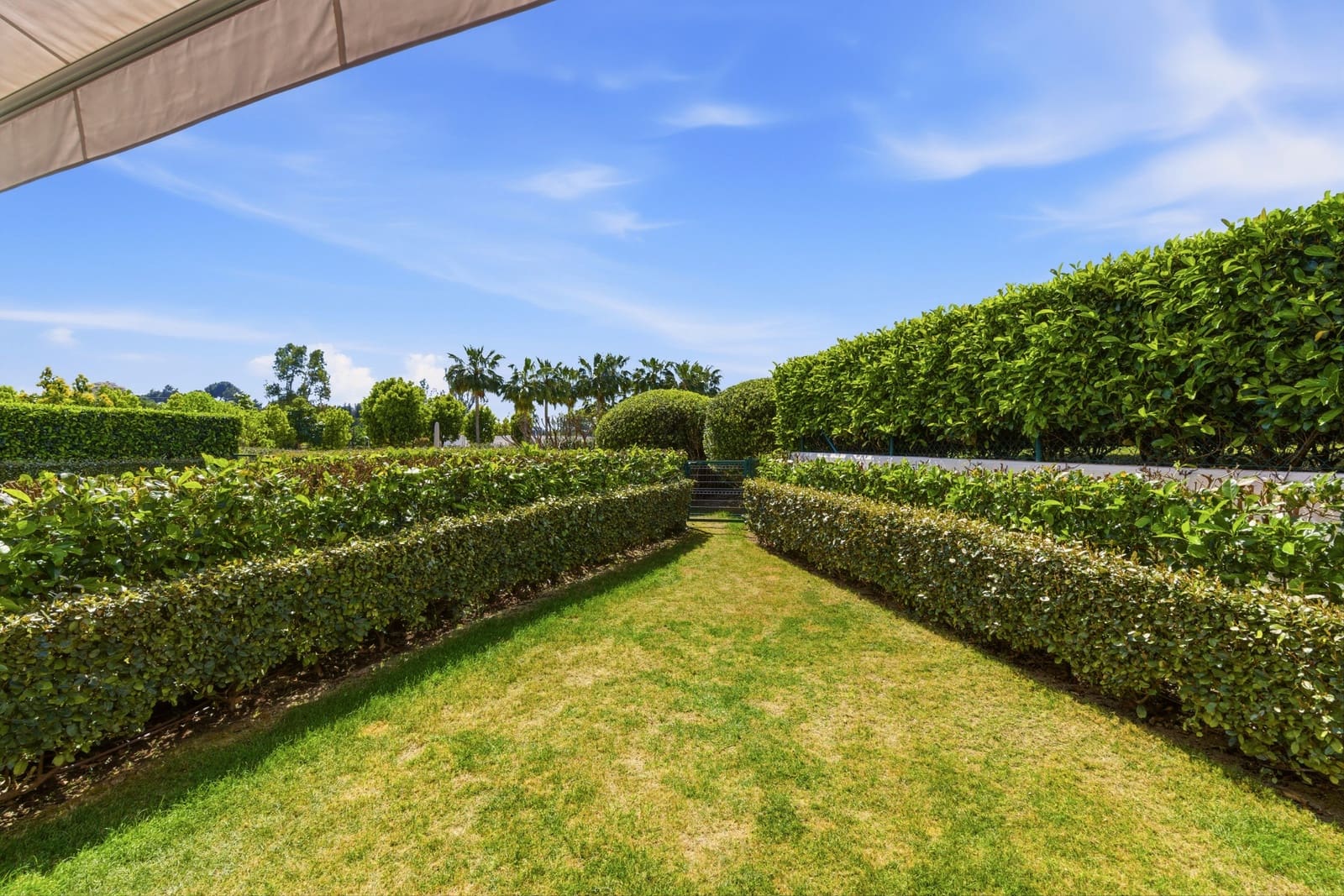 2 bedroom Apartment for sale in Atalaya-Isdabe with pool garage - € 670,000 (Ref: 9738375)