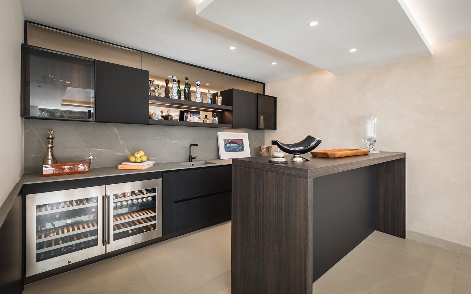 7 bedroom Villa for sale in Sotogrande with pool garage - € 12,995,000 (Ref: 9738376)