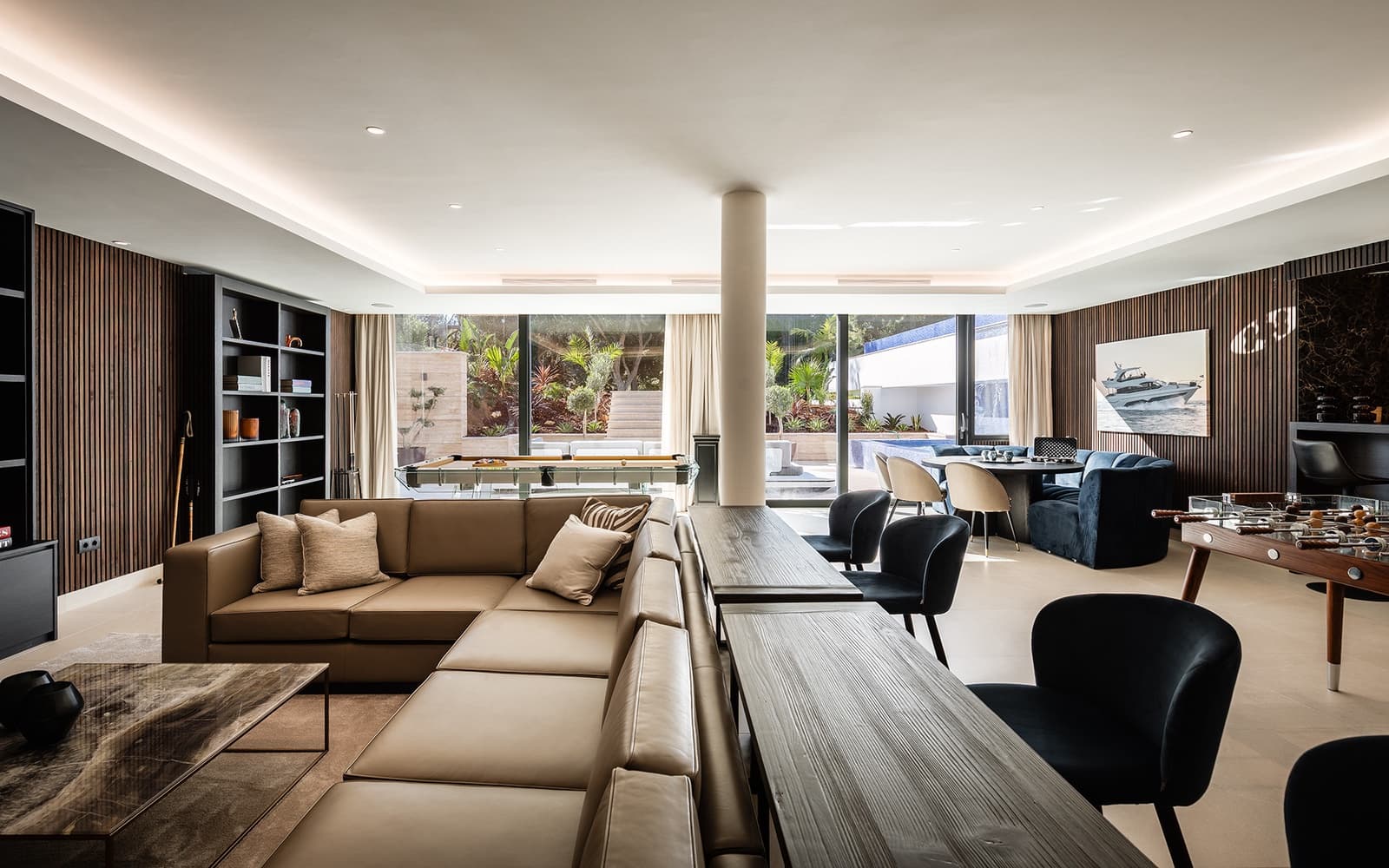 7 bedroom Villa for sale in Sotogrande with pool garage - € 12,995,000 (Ref: 9738376)