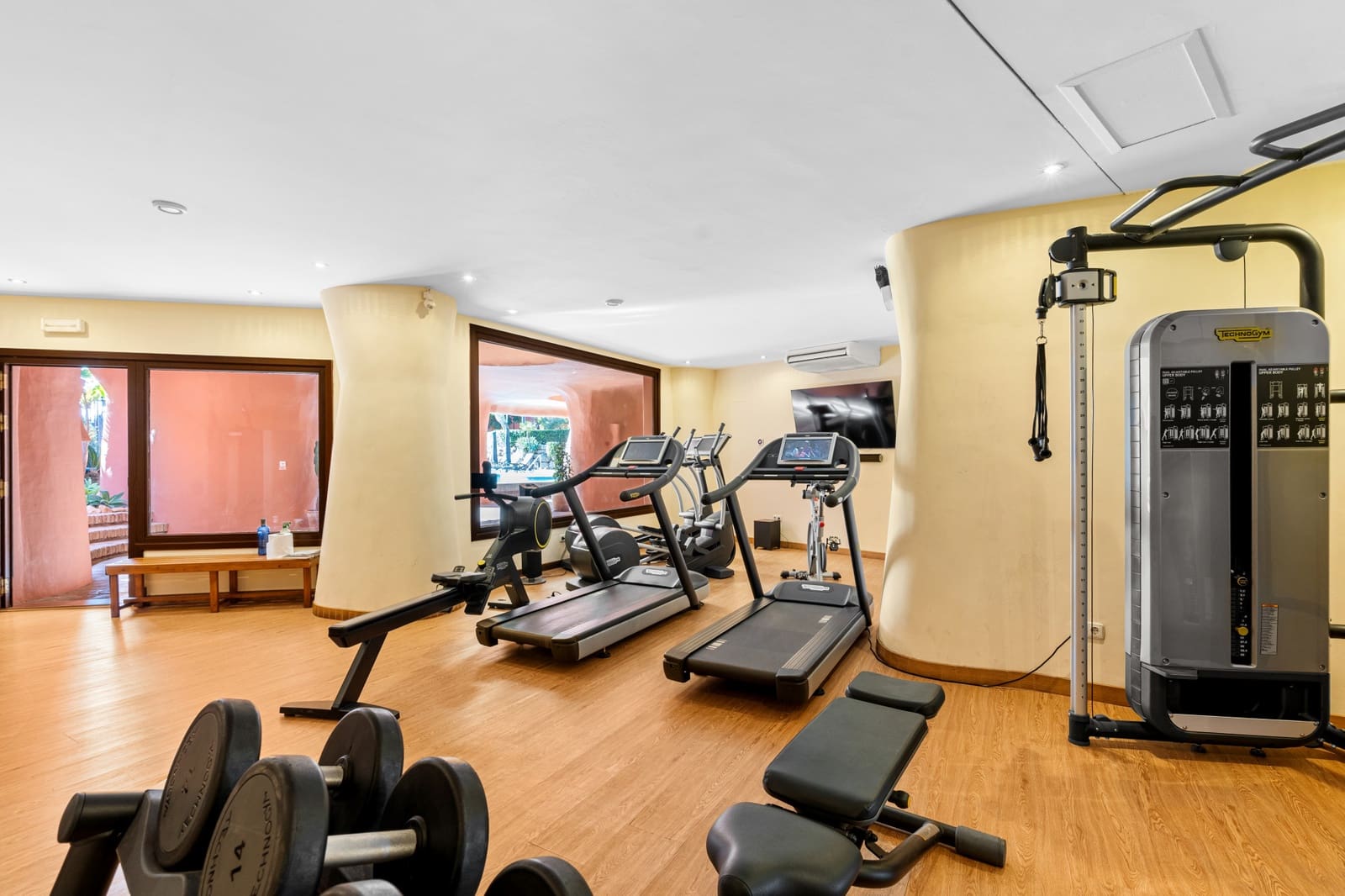 3 sypialnia Penthouse na sprzedaż w Guadalmansa z basenem garażem - 4 995 000 € (Ref: 9780308)