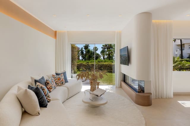 3 camera da letto Appartamento in vendita in Costalita, Estepona con piscina garage - 1.495.000 € (Rif: 9788250)