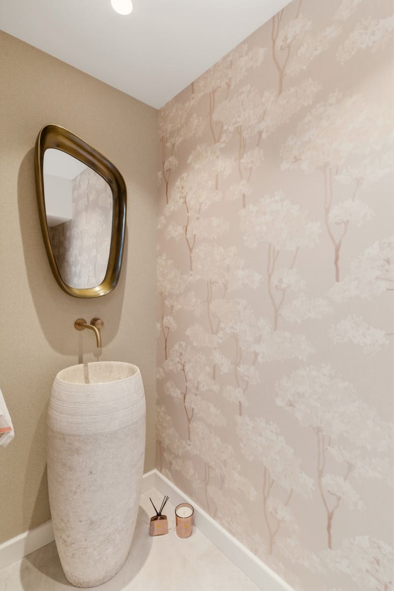 3 sypialnia Penthouse na sprzedaż w Estepona z basenem garażem - 3 350 000 € (Ref: 9788251)