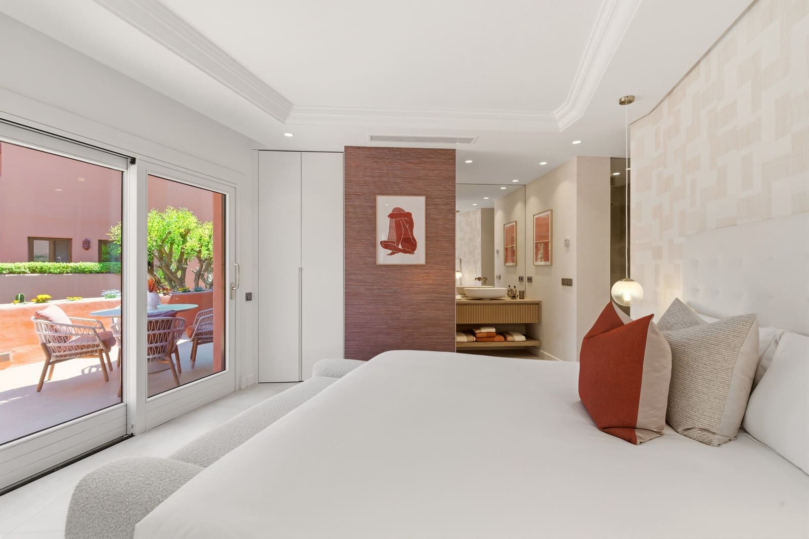 3 sypialnia Penthouse na sprzedaż w Estepona z basenem garażem - 3 350 000 € (Ref: 9788251)