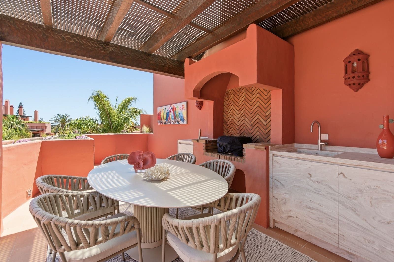 3 sypialnia Penthouse na sprzedaż w Estepona z basenem garażem - 3 350 000 € (Ref: 9788251)