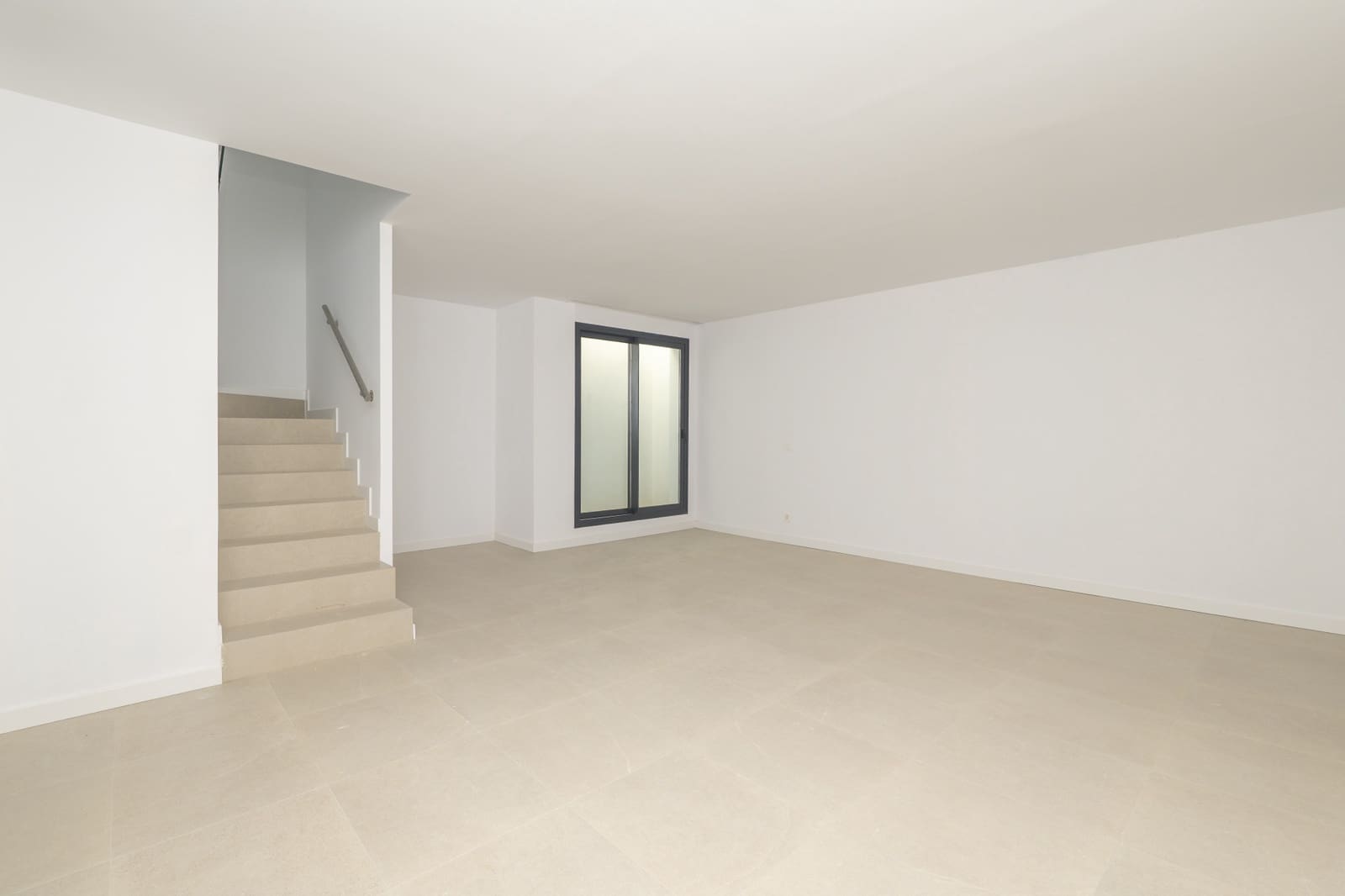 3 Zimmer Doppelhaus zu verkaufen in Atalaya-Isdabe mit Pool Garage - 1.050.000 € (Ref: 9807847)