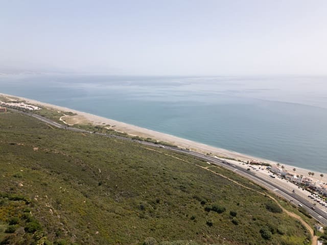 Terrain à Bâtir à vendre à Chullera, Manilva - 1 882 000 € (Ref: 9842720)