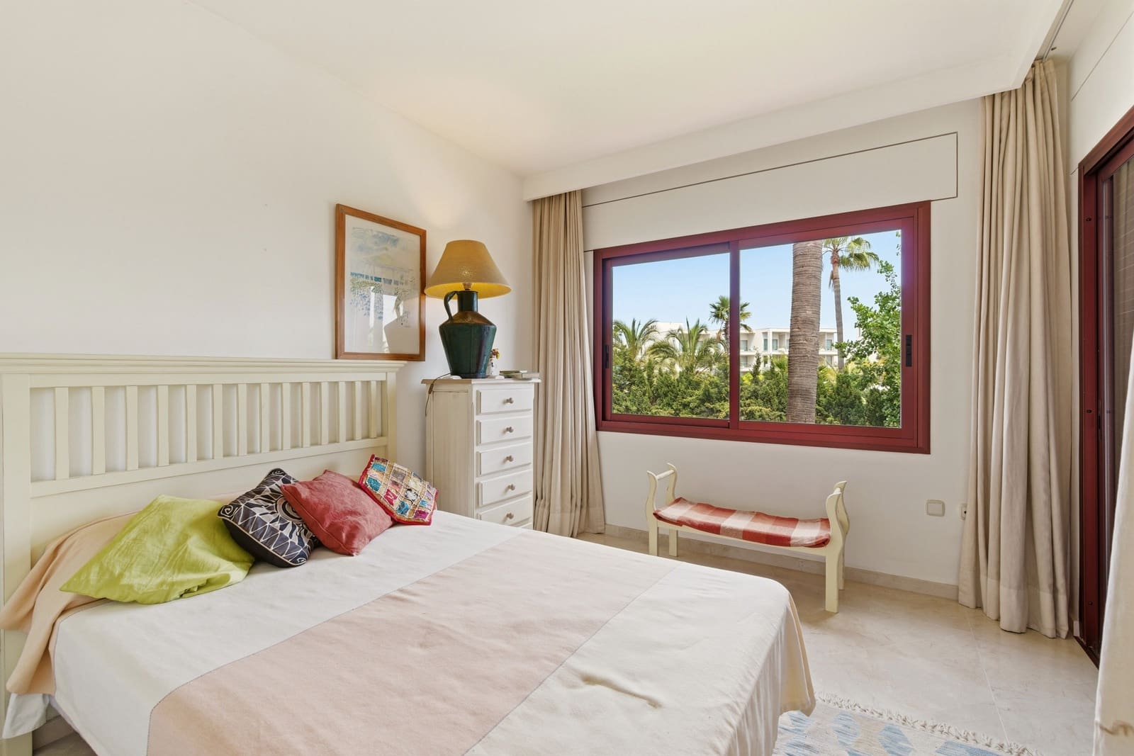 3 soverom Penthouse til salgs i Estepona med svømmebasseng garasje - € 1 499 999 (Ref: 9842721)