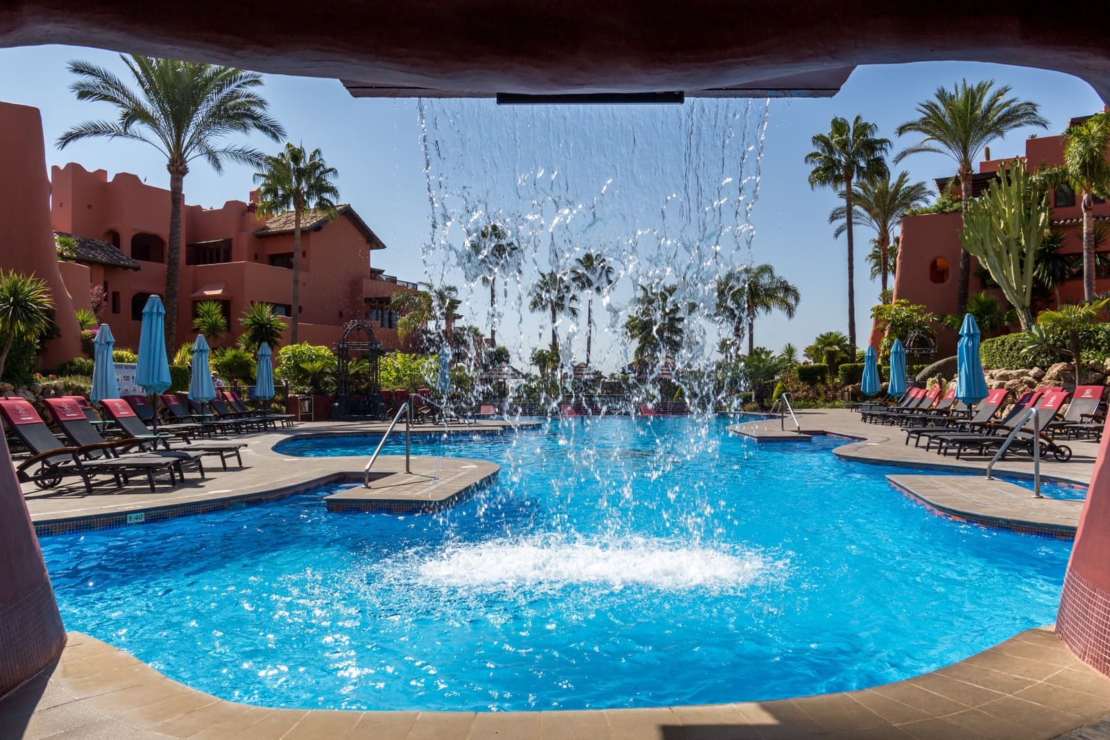 2 chambre Appartement à vendre à Guadalmansa avec piscine garage - 1 325 000 € (Ref: 9845237)