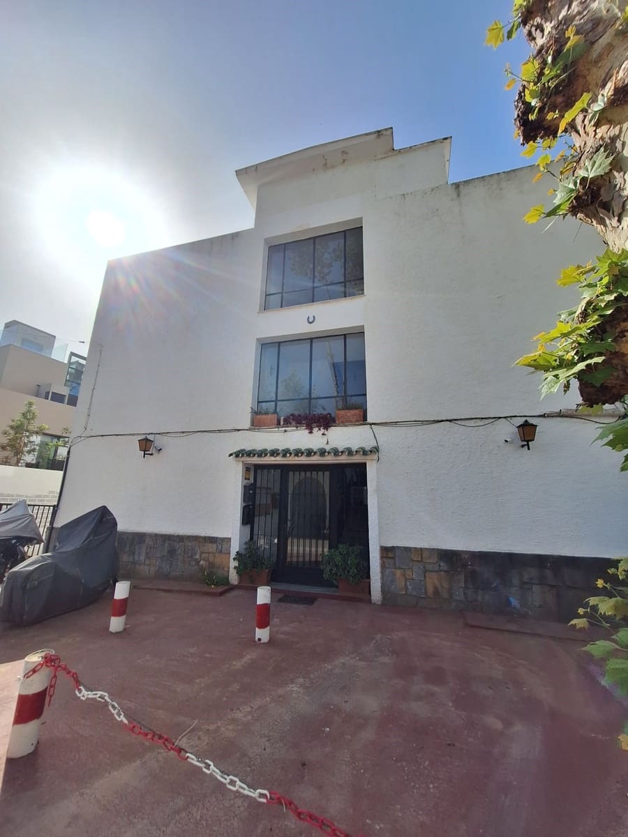 Building Plot for sale in Marbella - € 1,280,000 (Ref: 9859674)