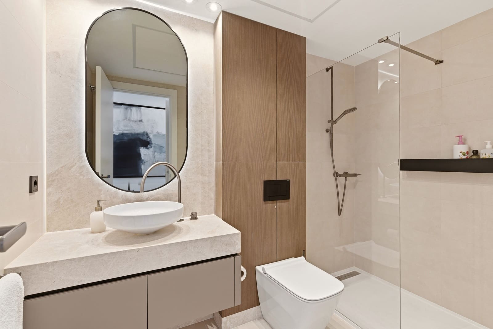 3 soverom Penthouse til salgs i Estepona med svømmebasseng garasje - € 1 395 000 (Ref: 9859675)