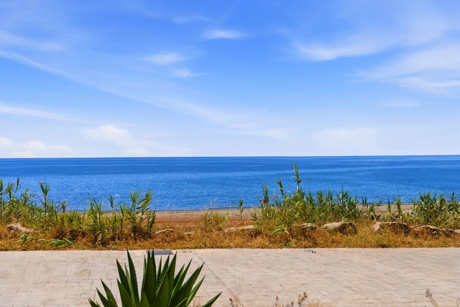 4 soverom Hus til salgs i Estepona med svømmebasseng garasje - € 3 400 000 (Ref: 9866778)