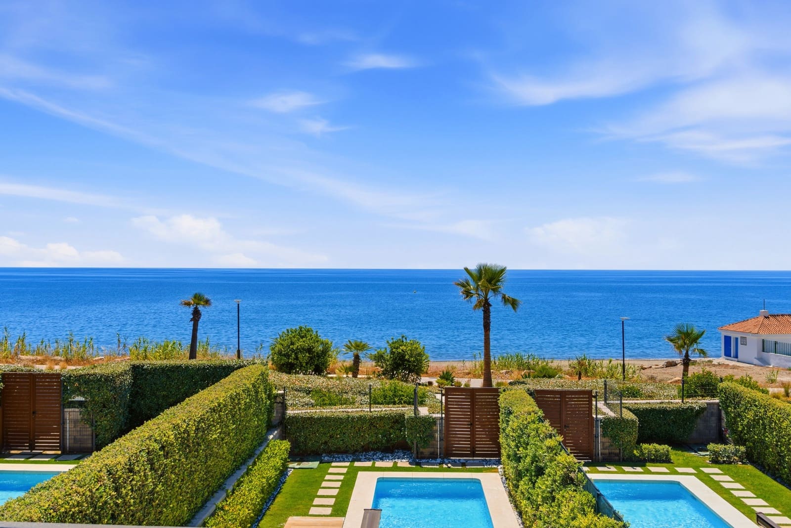 4 soverom Hus til salgs i Estepona med svømmebasseng garasje - € 3 400 000 (Ref: 9866778)