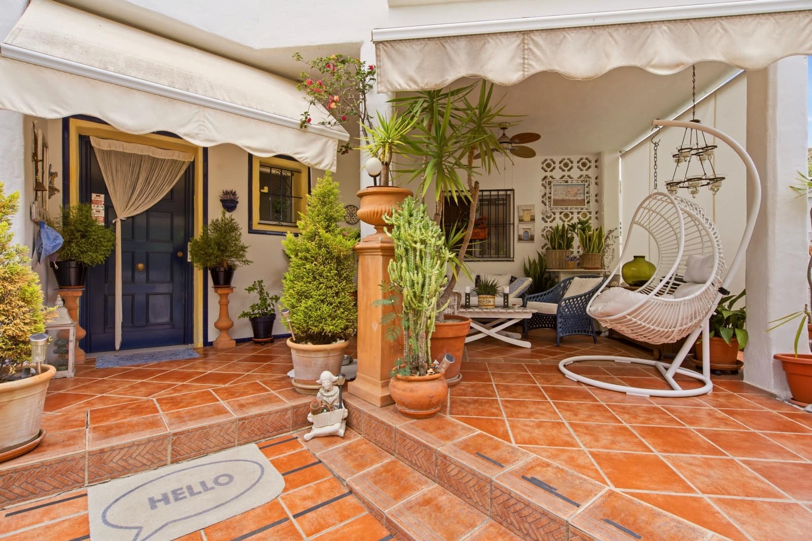 3 quarto Casa em Banda para venda em Estepona com piscina garagem - 550 000 € (Ref: 9924271)