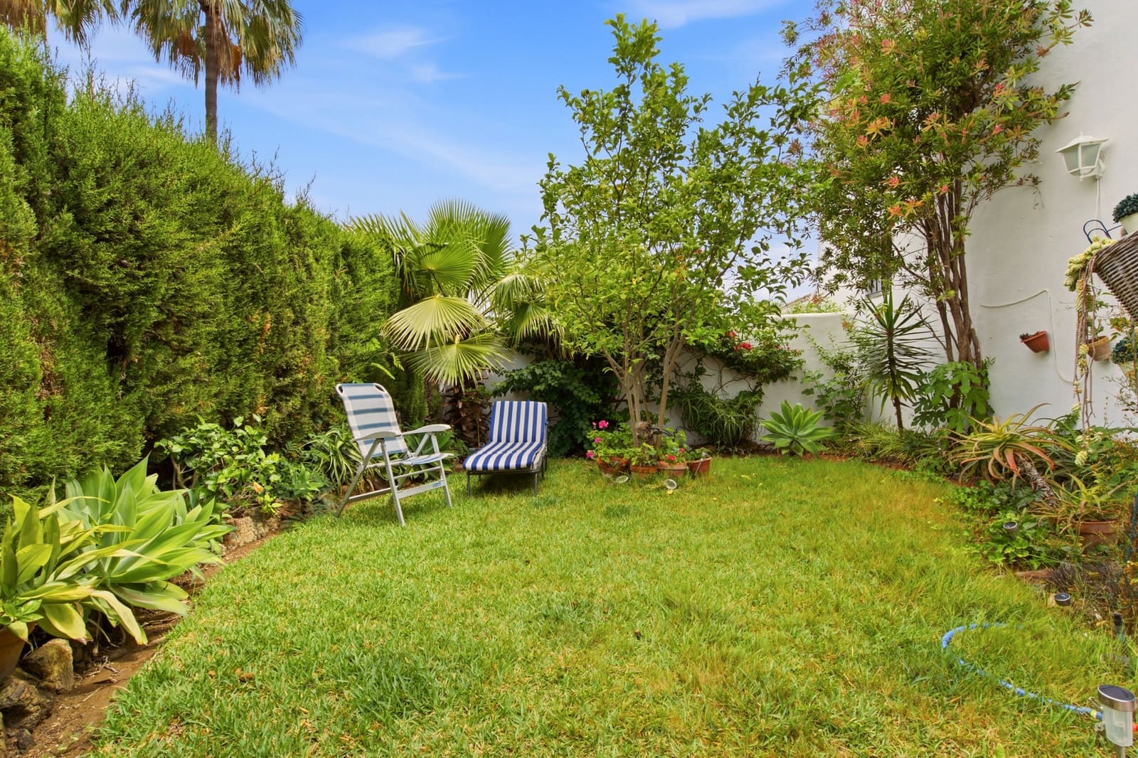 3 quarto Casa em Banda para venda em Estepona com piscina garagem - 550 000 € (Ref: 9924271)