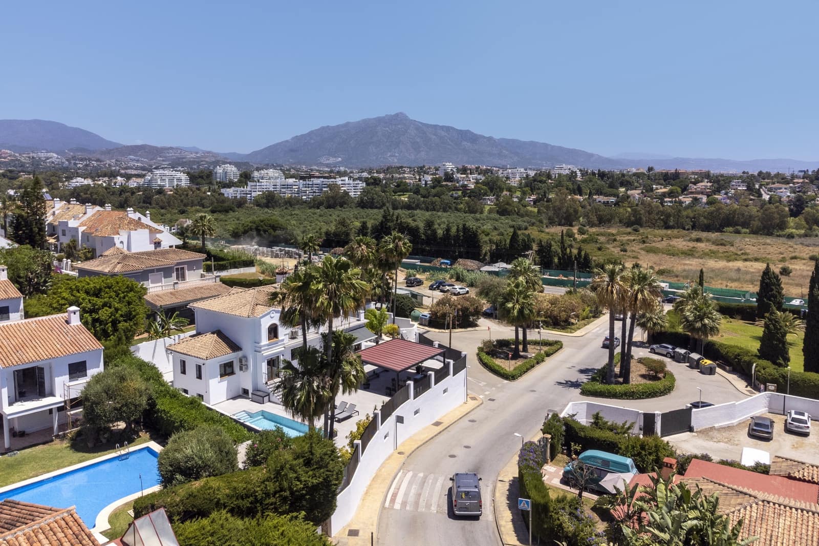 6 Zimmer Villa zu verkaufen in Atalaya-Isdabe mit Pool Garage - 2.390.000 € (Ref: 9928993)
