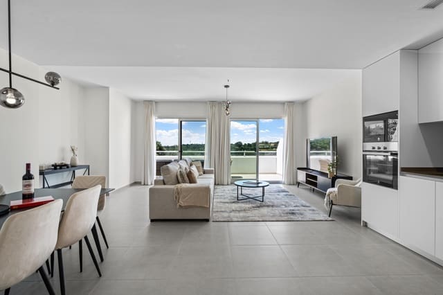 Ático de 3 habitaciones en Cancelada, Estepona en venta con piscina garaje - 540.000 € (Ref: 9998420)